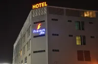 Frazel Inn IKA HOUSEWARE (SUNGAI ACHEH, PENANG) 주변 호텔