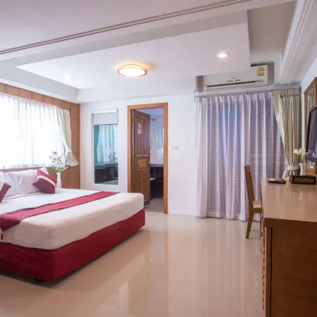 Gusto Pratunam Hotel Отели рядом с достопримечательностью «Пратунам»