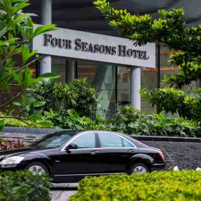 Four Seasons Hotel Guangzhou Hotel Exterior