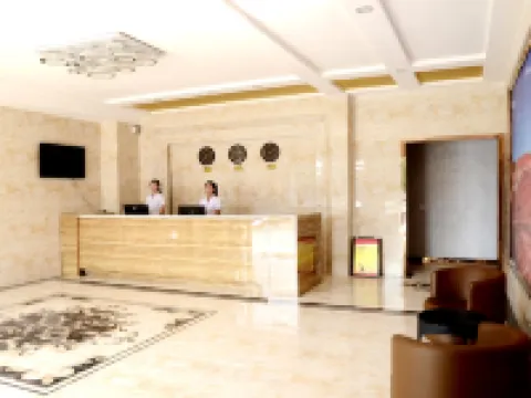 Colorful Danxia Tianyuan Hotel (Linze Railway Station) Hoteles en Condado de Linze