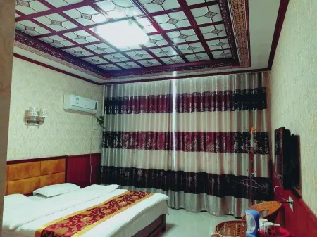 Haoyunlai family hotel Отели рядом с достопримечательностью «Tanhe  Ancient City»