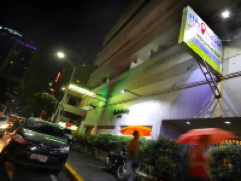 Stay Malate (Wanderers Guest House) Hotels near Quirino Grandstand