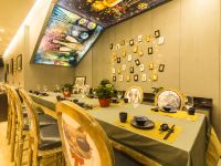 容锦酒店(青岛台东步行街地铁站店) - 餐厅