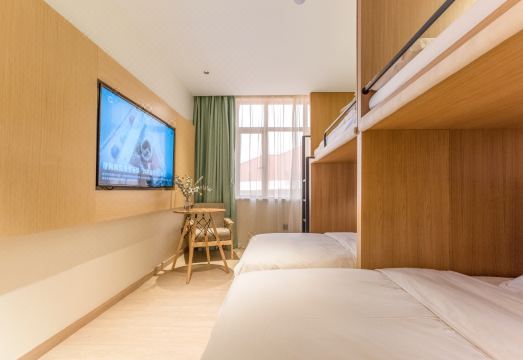 2. 치앙지 호텔 상..