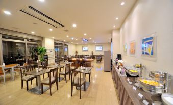 2. Hotel Do..