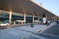 舒悅商務酒店（新鄭國際機場T2客運大樓店） - 2星級