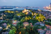 Linghai Hotel (Sunlight Rock Gangzaihou Beach Branch)