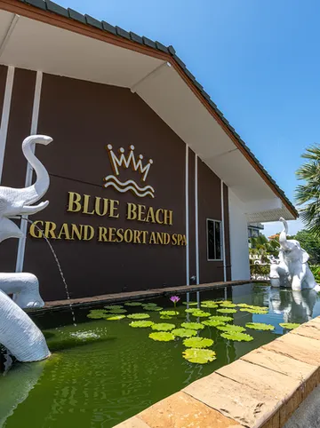 รูปภาพของบลูบีช แกรนด์ รีสอร์ทแอนด์สปา ภูเก็ต