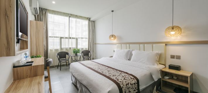 Yiren Business Hotel Hotels in Luoyuan