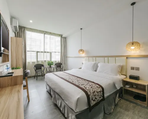 Yiren Business Hotel Hotel di Luoyuan
