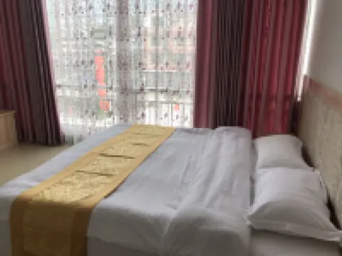 Huahai Renjia Hotel