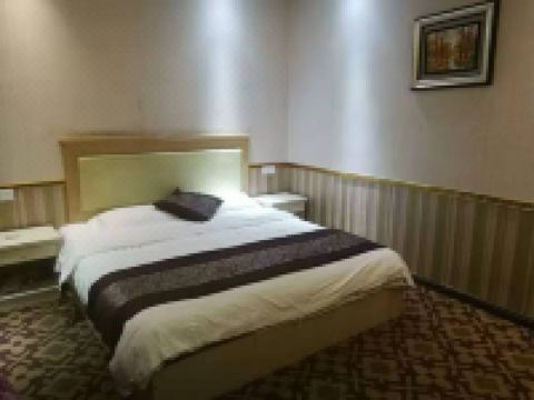 镇雄云鼎阁商务宾馆 - 其他