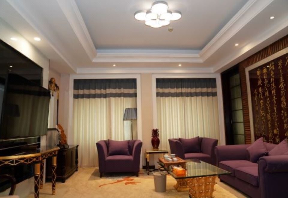 2. 칭다오 가든 호..