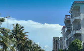 Gold Coast Hotel