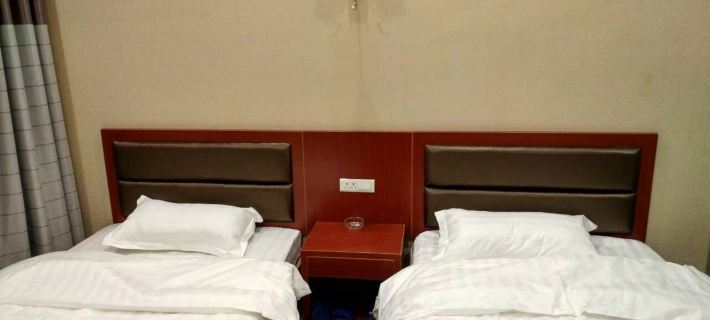 Nanyang Yixin Hotel Các khách sạn ở Nam Dương