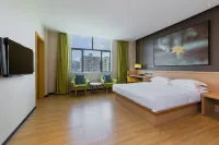Yinglun Hotel ( Shenzhen Baoan Shiyan Subway Station Store) Hotels in Shiyan