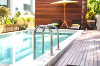 La Mai Hotel Hotels in Charoenmueng