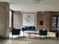7 Days Premium Hotel (Jiyuan Tiantan Road Xinyao City Plaza)
