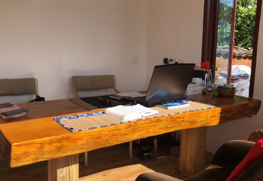 Wanghu Inn Hotel Overview