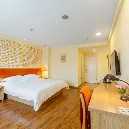 Homeinn Hotel (Dandong Fengcheng Fenghuangshan Fenghua Street)