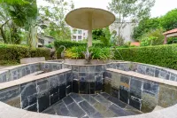 Hongyuan Ecological Resort Hotel - Hot Springs