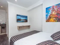 Holiday Hotel Hotels near Fire Services Museum