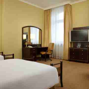 Hilton Moscow Leningradskaya Rooms