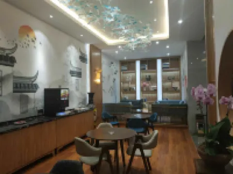 Jinhua Hotel