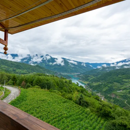 Dawagenzha Impression Hotel