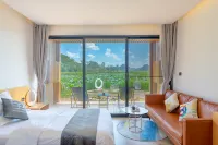 Puzhehei pure lake vision gloria hotel - Mountain view