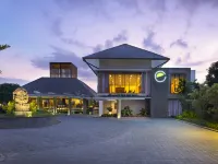 Element by Marriott Bali Ubud Hotels near Andong