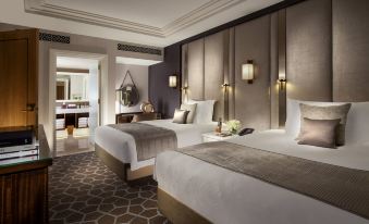 The Parisian Macao