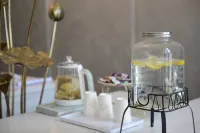 Borrman Hotel (Huaihua High Speed Railway South Station Wanda Plaza)