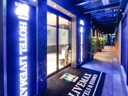 HOTEL LiVEMAX Osaka Honmachi