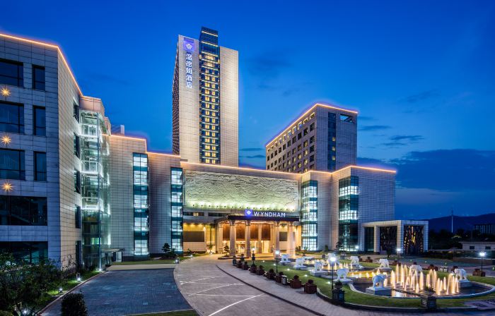 Wyndham Zhuji West