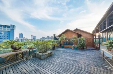 Manju Hotel (Hangzhou South Railway Station)