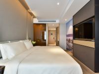 北京朝阳门亚朵酒店 - 几木大床房