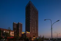 鵬程昇明酒店（遂寧克拉中心店） 鄰近遂寧喜盈門卡百利藝術塗料高定館的酒店