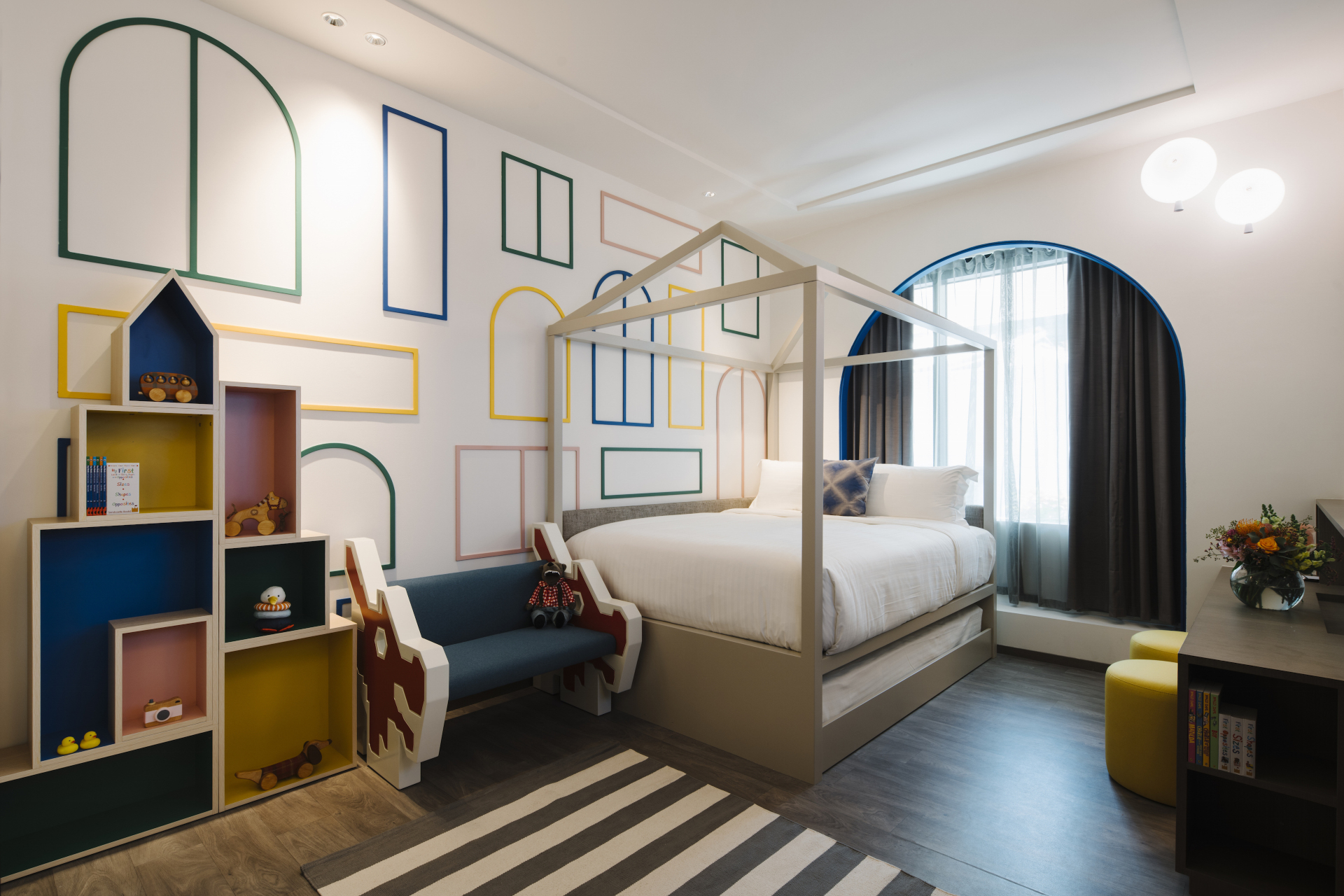 Grand Park City Hall Singapore Hotel Overview