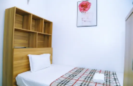 路易斯酒店-碧雲步行街