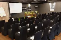 Gold Coast Pik Bahama Sea View Apartments