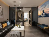 Kuanrong Suites Hotel (taiguli store, Chunxi Road, Chengdu) Hotels near Jinjiang
