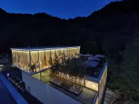 Natural Yuan Hot Spring Resort