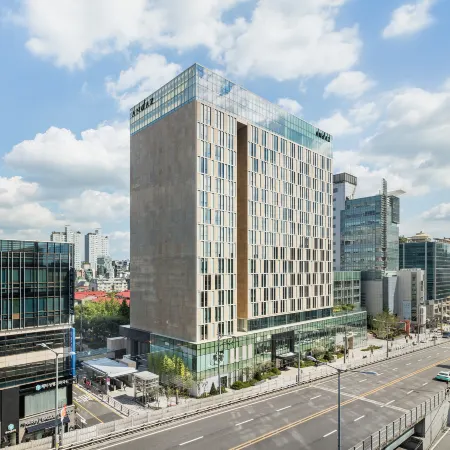 ANDAZ SEOUL GANGNAM Отели рядом с достопримечательностью «Галерея «Опера»»
