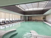 重庆万豪行政公寓 - 室内游泳池