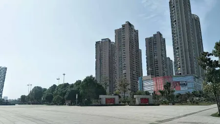 Yiyang Meet Hotel Отели в г. Иян