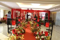 Donghu Hotel Hotels in Shouning