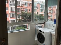 上海美丽的包租婆公寓(3号店) - 普通二室一厅套房