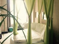 自贡兰格酒店公寓 - 特色圆床房