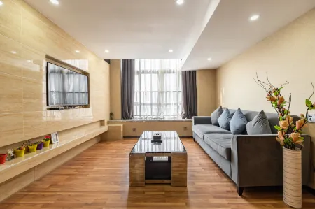 U Service Apartment (Guangzhou Hanxi Changlong Metro Station)
